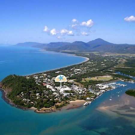 Macrossan House Boutique Holiday Apartments Port Douglas Extérieur photo