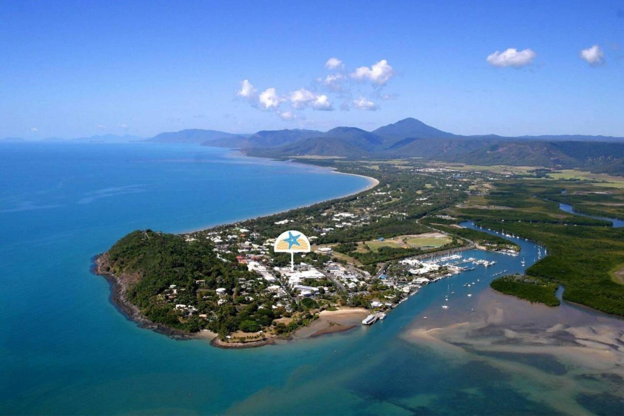 Macrossan House Boutique Holiday Apartments Port Douglas Extérieur photo