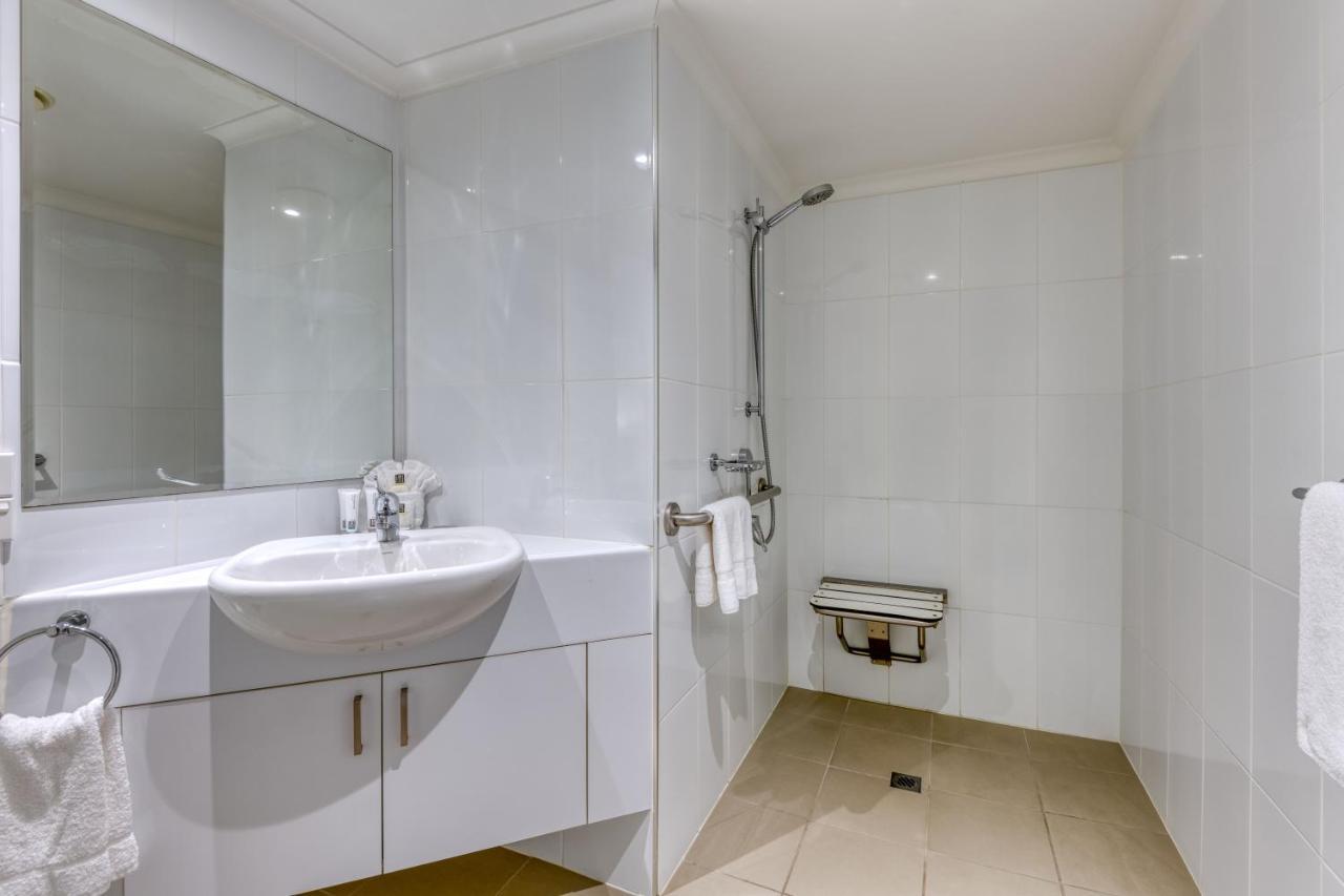 Macrossan House Boutique Holiday Apartments Port Douglas Extérieur photo