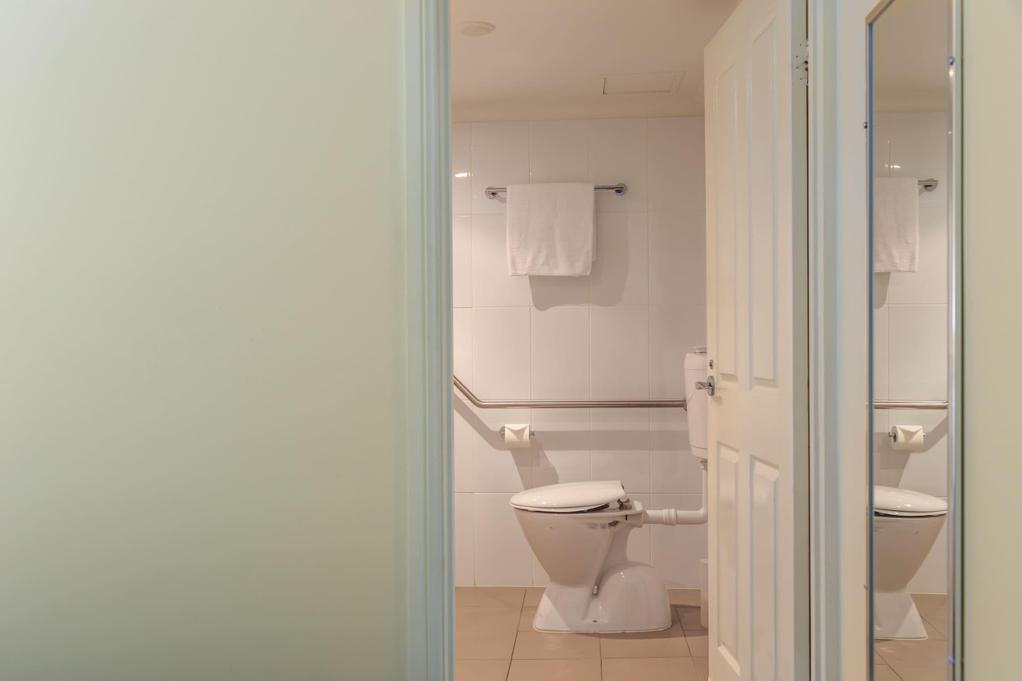 Macrossan House Boutique Holiday Apartments Port Douglas Extérieur photo