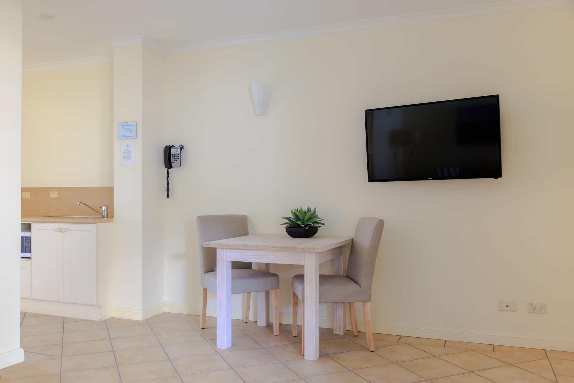 Macrossan House Boutique Holiday Apartments Port Douglas Extérieur photo