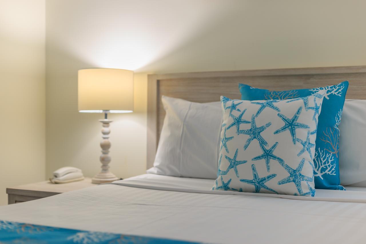 Macrossan House Boutique Holiday Apartments Port Douglas Extérieur photo
