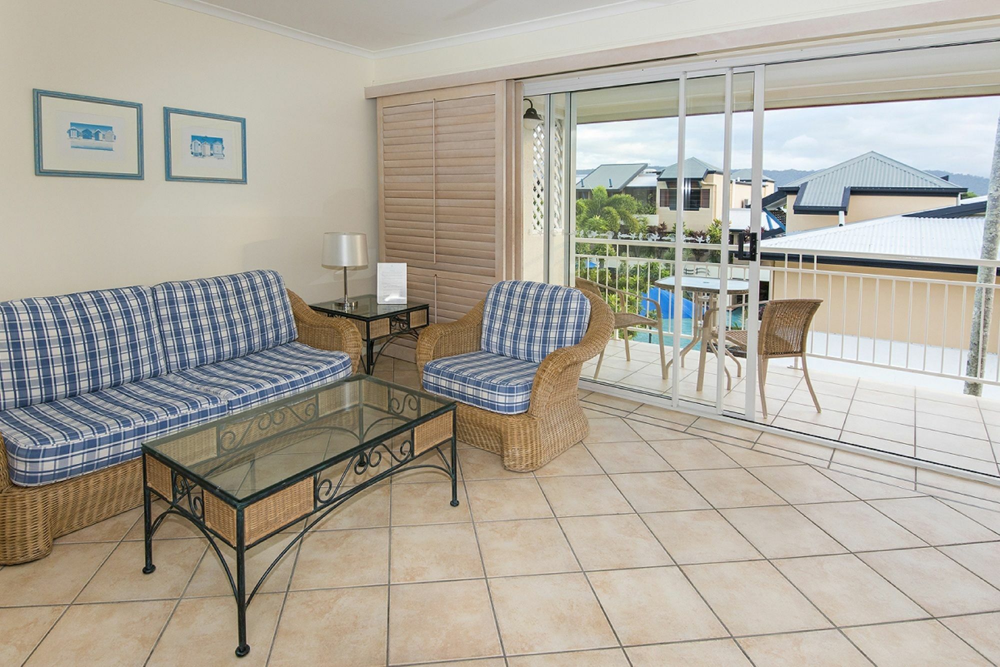 Macrossan House Boutique Holiday Apartments Port Douglas Extérieur photo